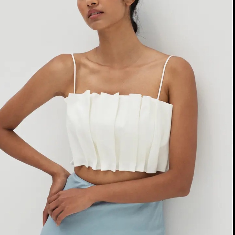 NWT Love Bonito Ansley Pleat Crop Top